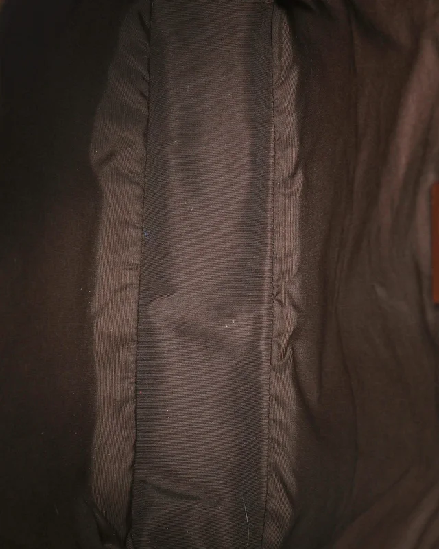 Gucci GG Canvas Shoulder Bag in Canvas from A Retro Tale, photo 9 of 9
