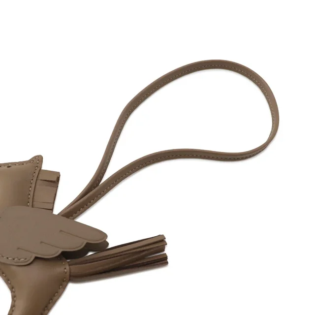 Hermès Rodeo Pegasus Etoupe Lambskin Swift Leather Size PM in Taupe Swift leather from GALLERY RARE, photo 5 of 6
