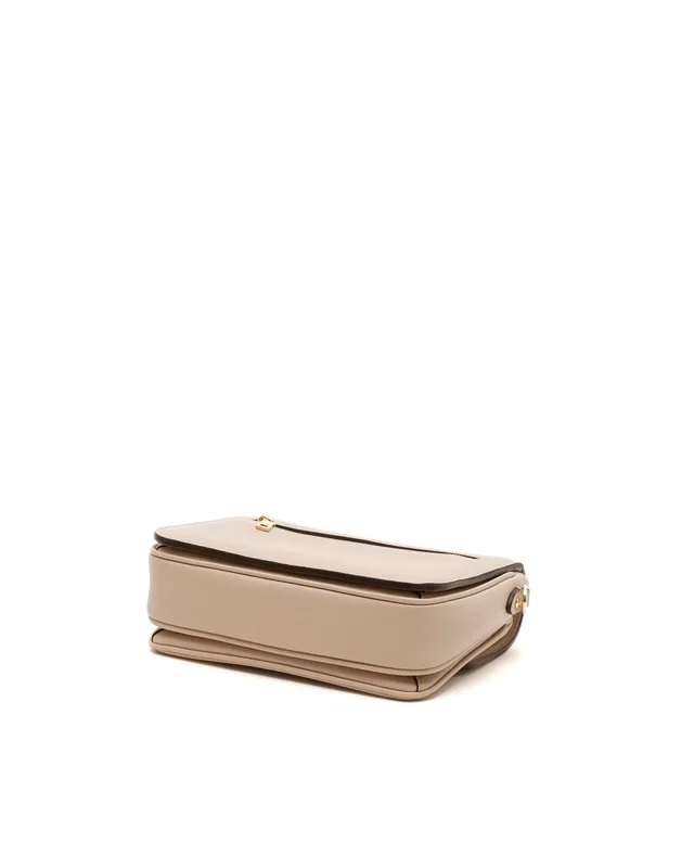 Louis Vuitton Oxford Lockme Bag in Leather from A Retro Tale, photo 4 of 10