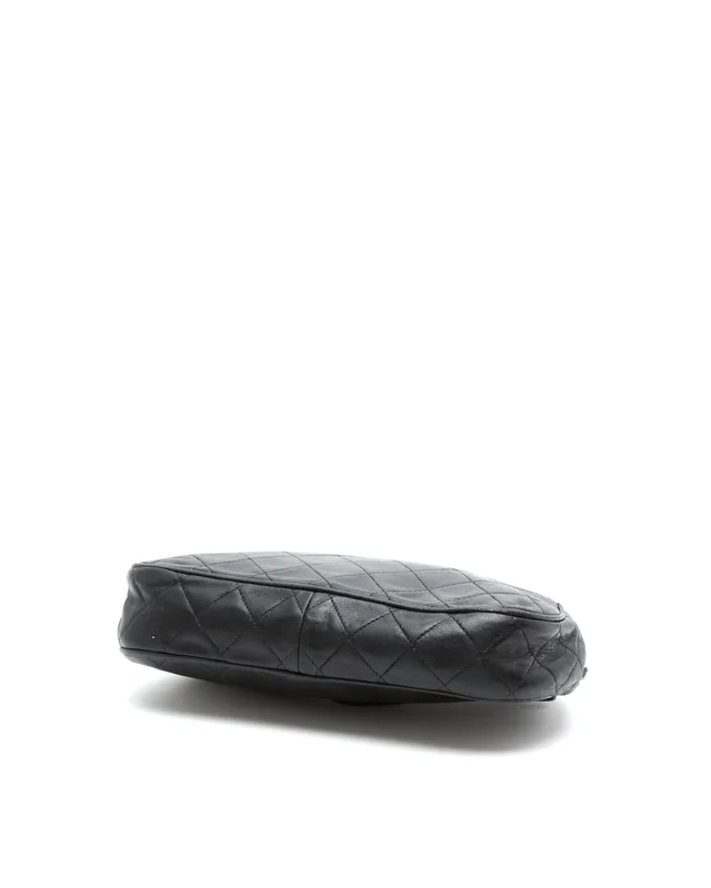 Chanel CC Flap Bag in Leather from A Retro Tale, photo 4 of 11