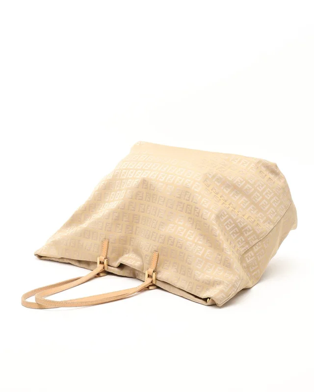 Fendi Zucchino Roll Tote Bag in Canvas from A Retro Tale, photo 5 of 12