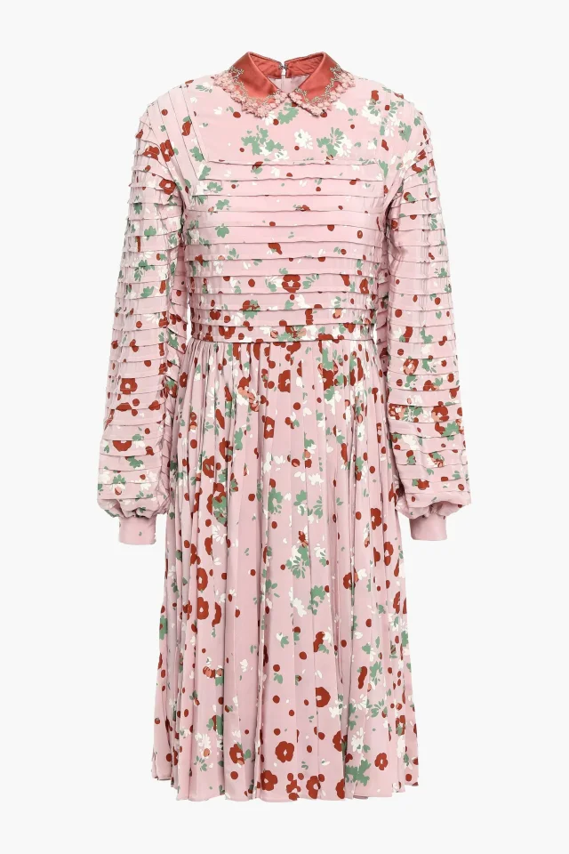 Valentino Garavani Pintucked Floral-Print Silk Crepe de Chine Dress in Pink from THE OUTNET, photo 1 of 1