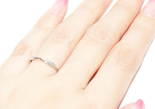 Chanel Camelia Pt950 Diamond Ring Size 8 in Silver Platinum from LuxUness, photo 6 of 6