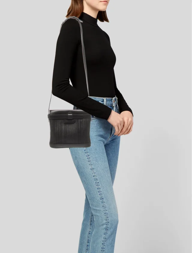 Delvaux Shoulder Bag Vintage in black Leather from The RealReal, photo 2 of 6