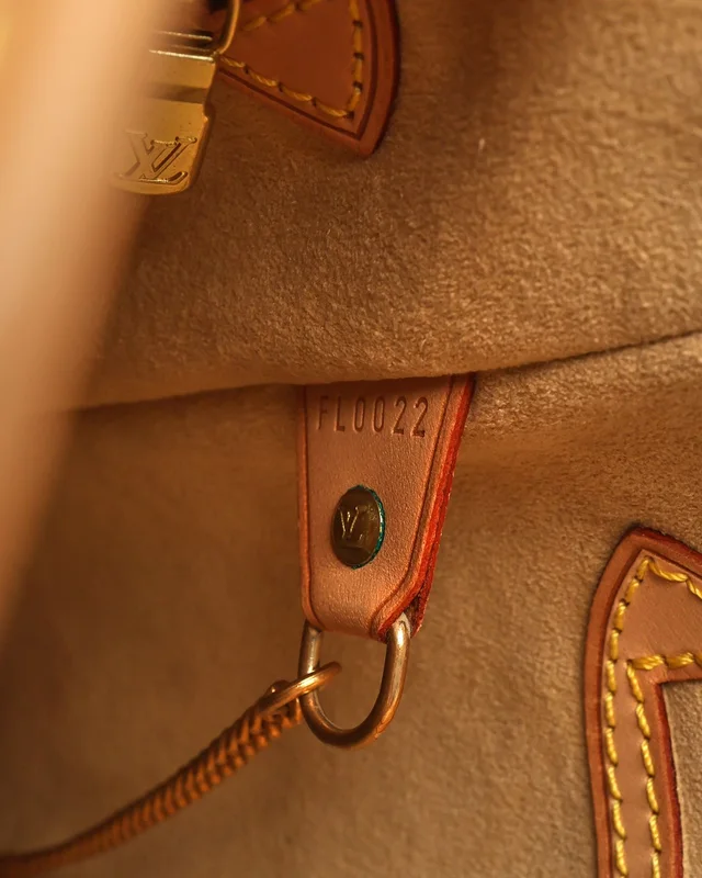 Louis Vuitton Nomad Bucket PM Bag in Leather from A Retro Tale, photo 9 of 10