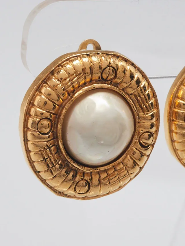 Chanel Goldtone Metal and Faux Pearl Clip-On Earrings from Yoogis, photo 3 of 4