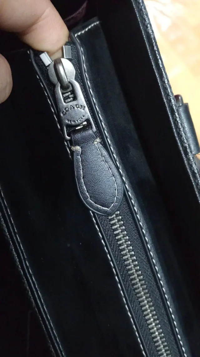 Coach Bag Villain Item in black from Grailed, photo 1 of 1