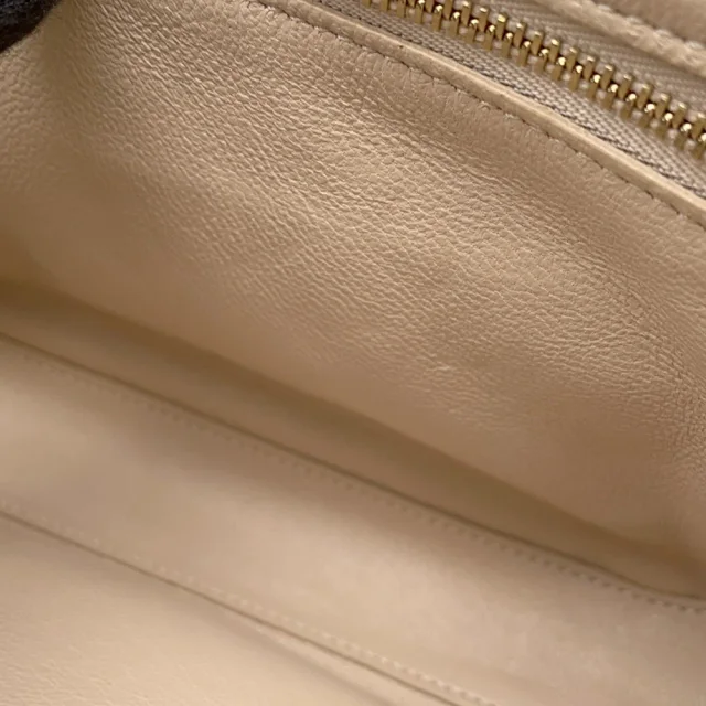 Celine C Medium Quilted ChainShoulder Bag Beige187253BFC Leather in Leather from GALLERY RARE, photo 12 of 18