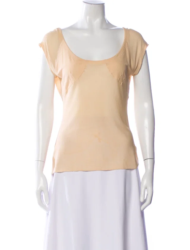 Bottega Veneta Vintage Scoop Neck Top in pink from The RealReal