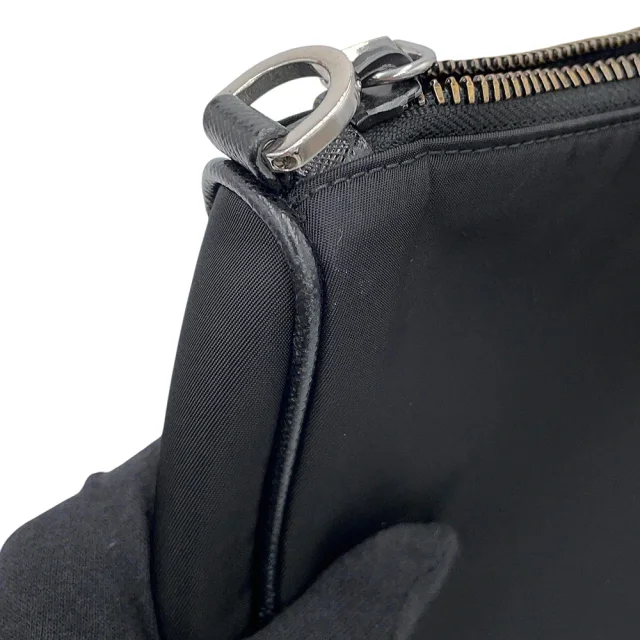 Prada Re-Nylon Shoulder Bag Black2VH113_2DMH_F0002_V_XOP Nylon Saffiano LeatherLeather in Saffiano leather from GALLERY RARE, photo 7 of 17