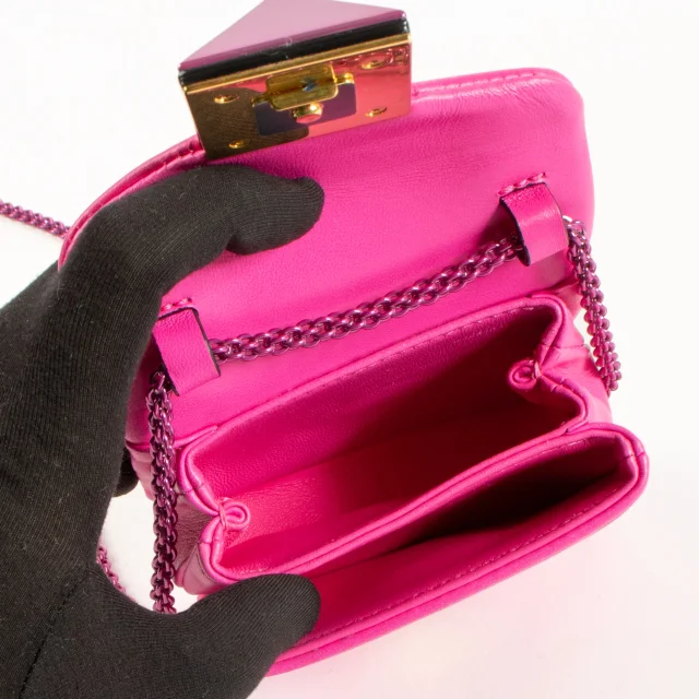 Valentino Garavani One Stud Micro Bag in Pink from Labellov, photo 5 of 5