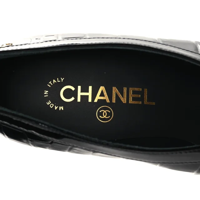 Chanel Crocodile Embossed Patent Calfskin Pumps 38.5 Black in Black Calfskin from FASHIONPHILE, photo 8 of 10