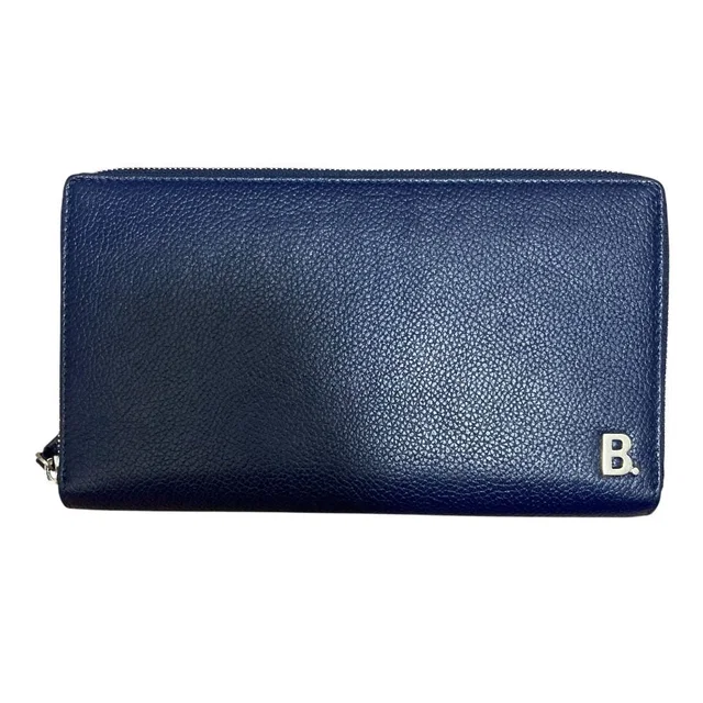 Balenciaga Leather Long Zip Wallet in Leather from LuxUness