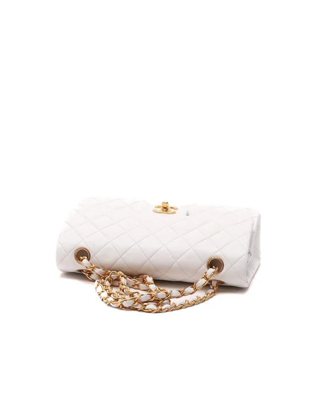 Chanel Classic Medium Double Flap Bag in Leather from A Retro Tale, photo 5 of 11