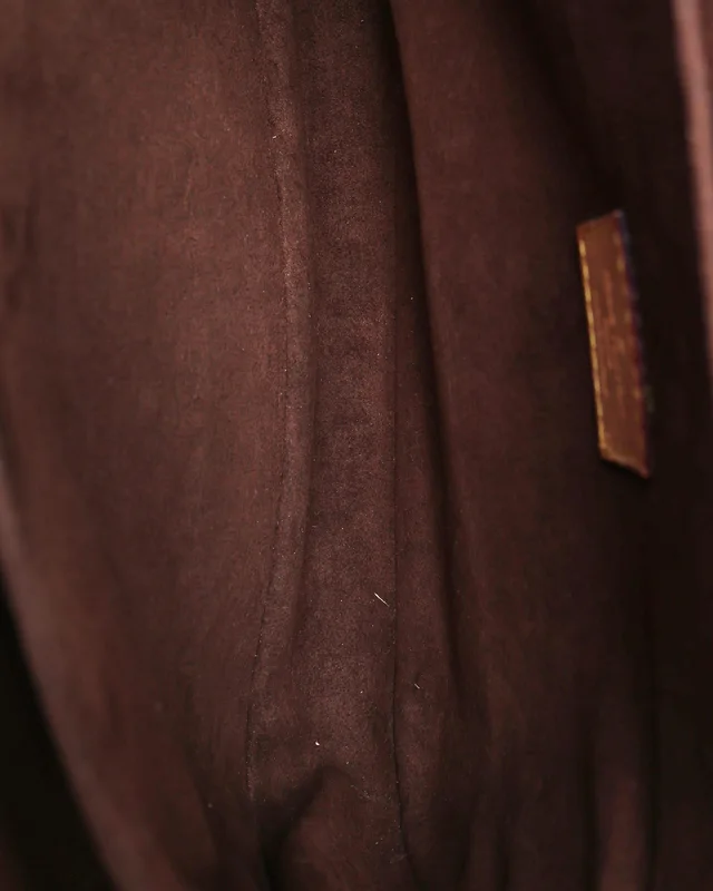 Louis Vuitton Monogram Pochette Métis Handbag in Coated canvas from A Retro Tale, photo 7 of 7