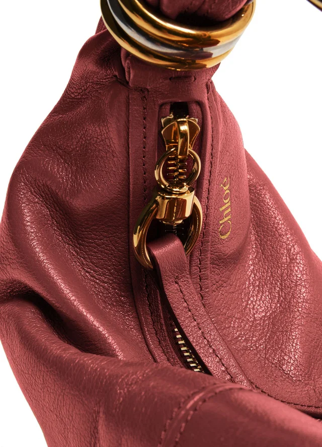 CHLOE Bracelet shoulder bag in Pink Main material: 100% Asian water buffalo leather, main lining: 100% calf leather, photo 7 of 14 from 24S (Canada)