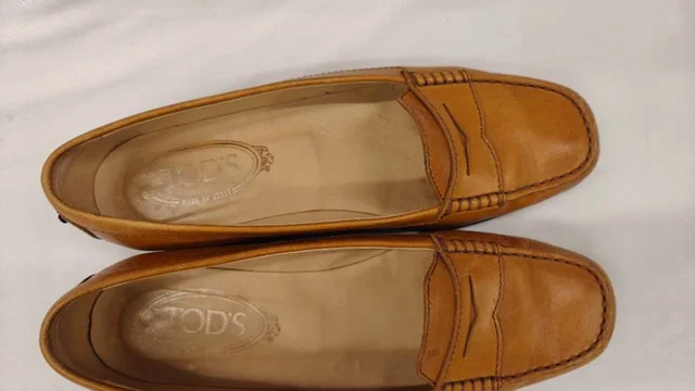 Tod's Leather Loafers in Brown Leather from Oxfam Online Shop