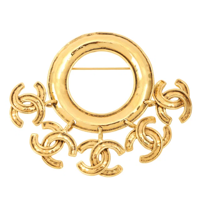 Chanel 1994 Circle 5CC Mark Swing Brooch Gold in Gold from VINTAGE QOO TOKYO
