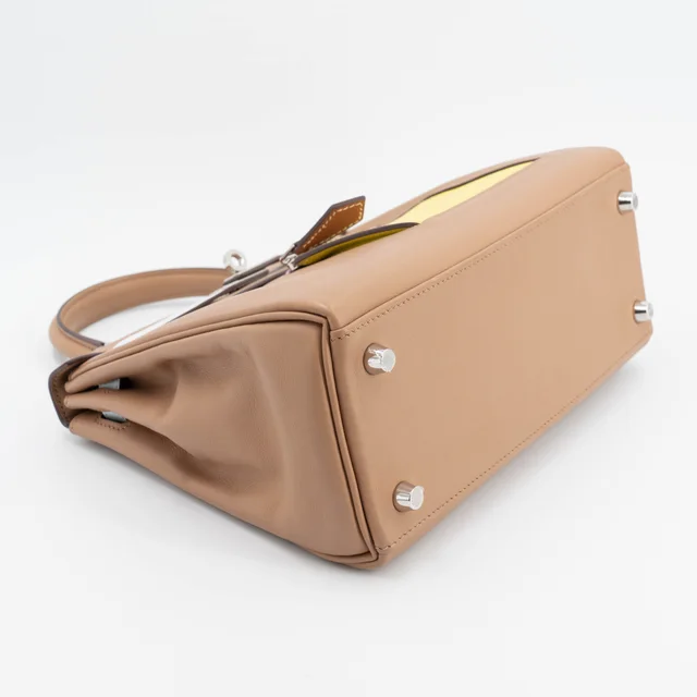 Hermès Kelly 25 Colormatic Chai (0M) Lime (9R) Bleu Brume (T0) Cassis (N5) Nata (I2) in Blue Swift leather from Ginza Xiaoma, photo 3 of 4