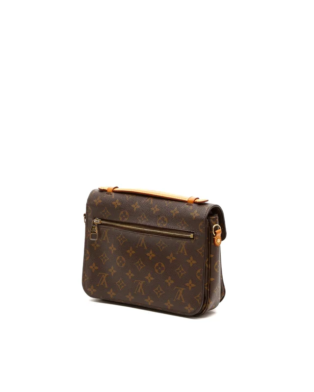 Louis Vuitton Monogram Pochette Métis MM Bag in Coated canvas from A Retro Tale, photo 3 of 8