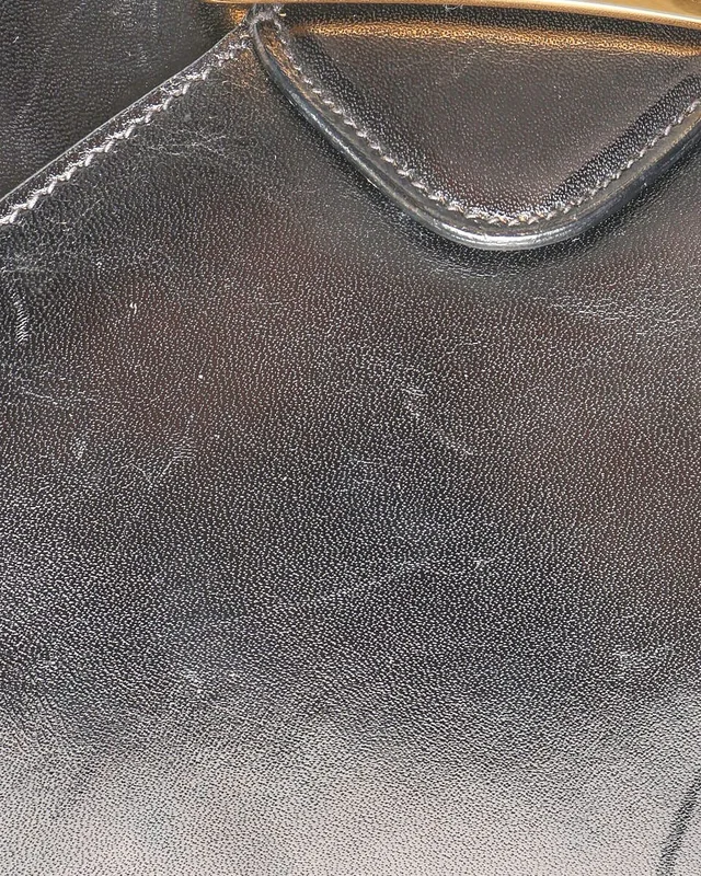 Celine Carriage Bag in Leather from A Retro Tale, photo 7 of 9