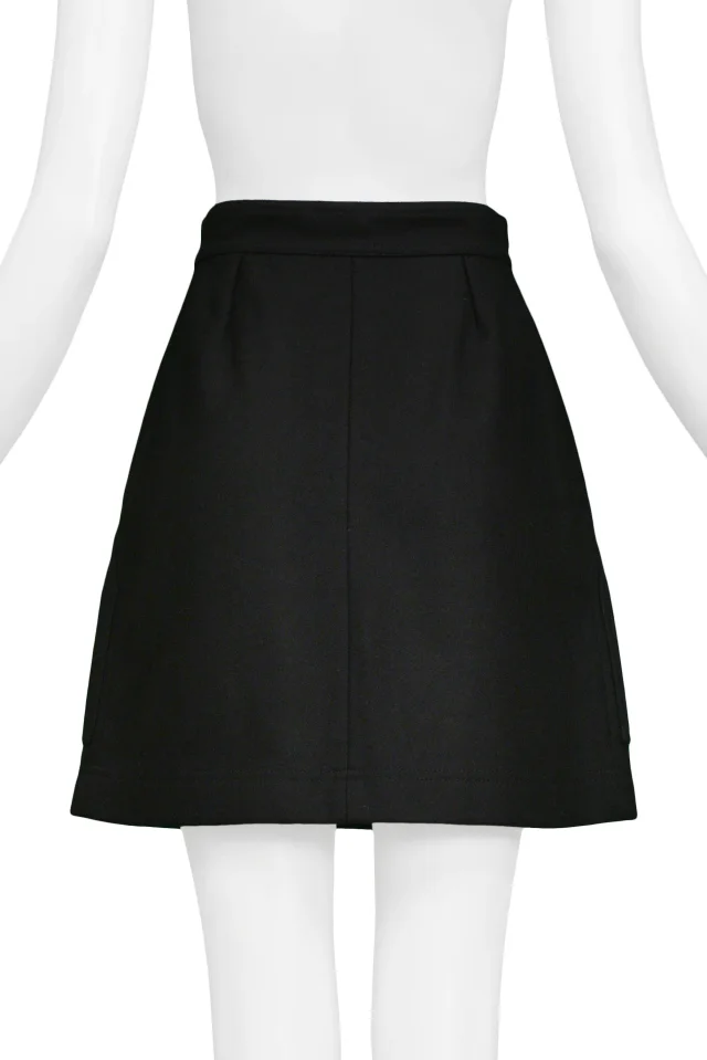 Balenciaga By Ghesquiere Classic Black A-line Mini-skirt 2003 in Black Nylon from Resurrection Vintage, photo 5 of 5