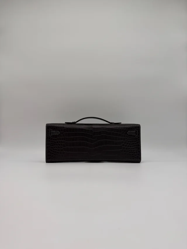 Hermès Kelly Cut Graphite Matt Porosus Permabrass Hardware in Grey Leather from Luxury Promise, photo 3 of 11