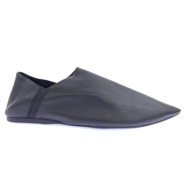 Balenciaga Leather Sneakers in Leather from LuxUness