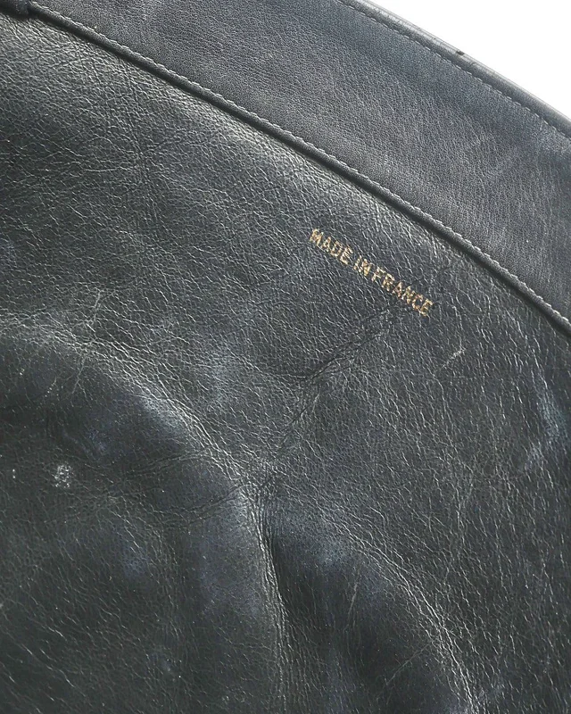 Chanel CC Chain Tote Bag in Leather from A Retro Tale, photo 16 of 17