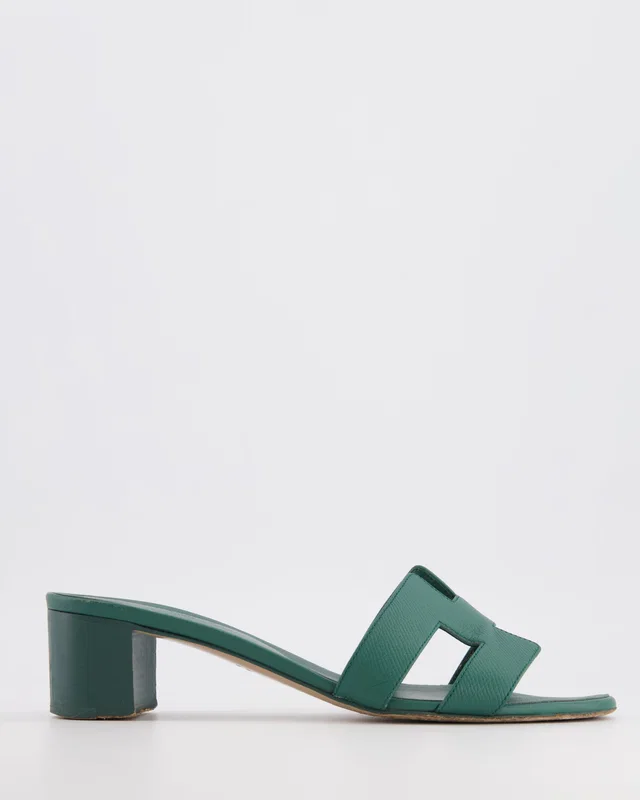 Hermès Oasis Sandals in Vert Oyat Epsom Leather Size EU 41 in Green Epsom leather from Sellier