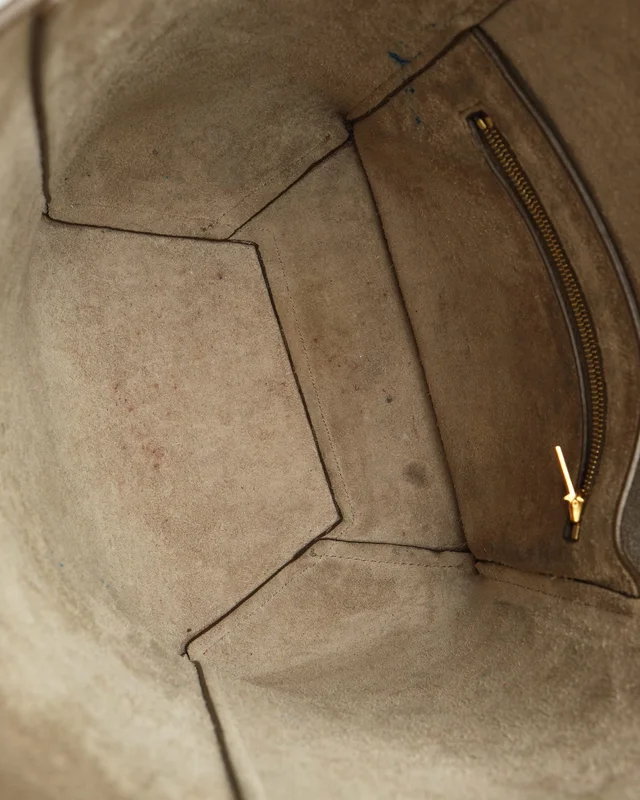 Celine Small Seau Sangle Bucket Bag in Leather from A Retro Tale, photo 6 of 8