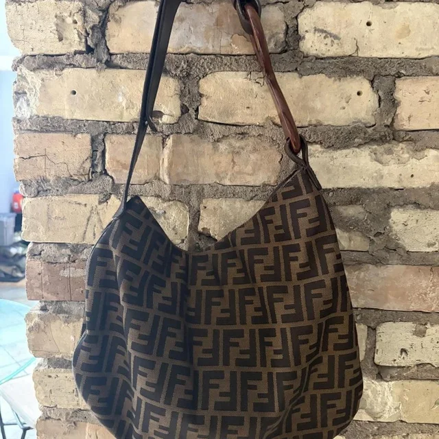 Fendi Women's Shoulder bags - Brown in brown|red from Depop, photo 1 of 1