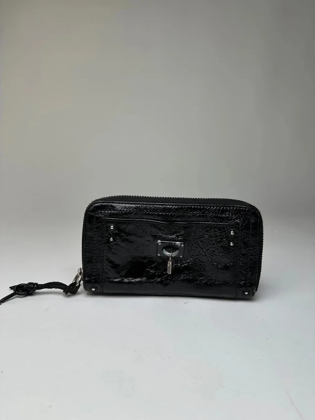 Chloé Vintage Patent Leather Zip-Around Continental Wallet Black in black Patent leather from Grailed