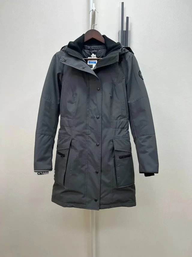 Canada Goose Kinley Women's Graphite Down S 99 New from Grailed