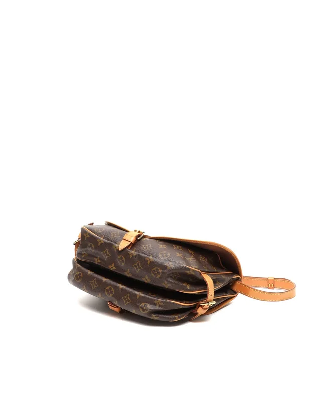 Louis Vuitton Monogram Saumur 30 Bag in Coated canvas from A Retro Tale, photo 5 of 10