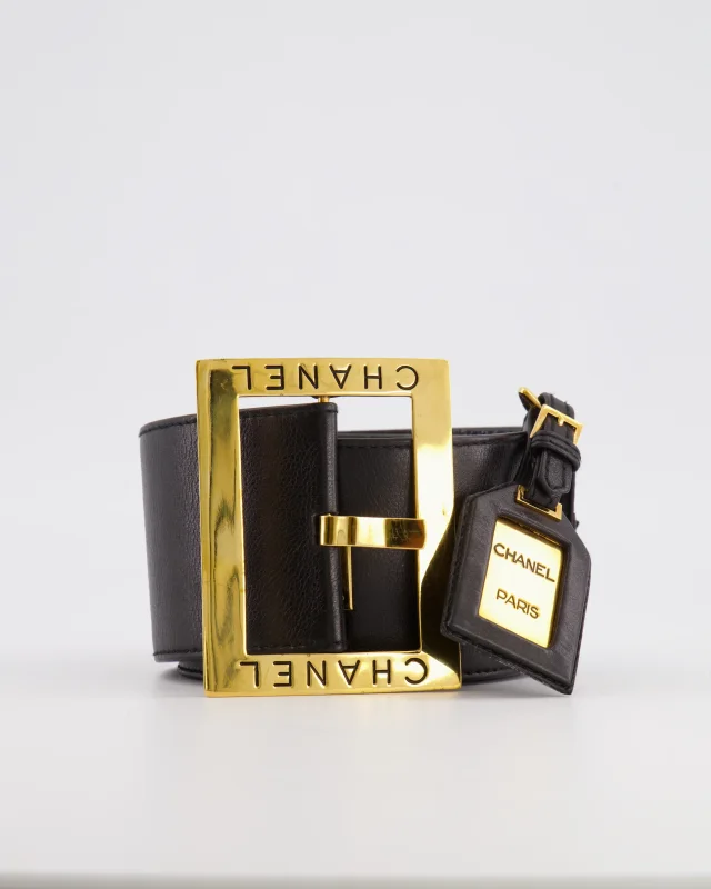 Chanel Vintage F/W 1992 Black Leather Belt with 24K Gold Logo Buckle and Accents 90cm in Black Leather from Sellier, photo 6 of 6