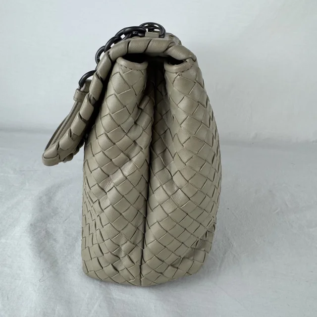 Bottega Veneta Intrecciato Olimpia Shoulder Bag in Intrecciato Nappa leather, Metal from Reowned, photo 2 of 12