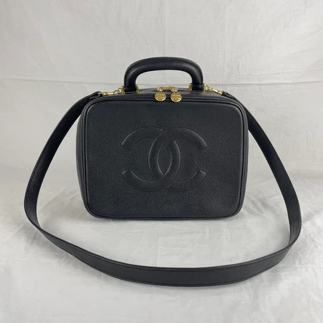 Chanel CC Vanity Bag in 24k gold, Caviar from Reowned