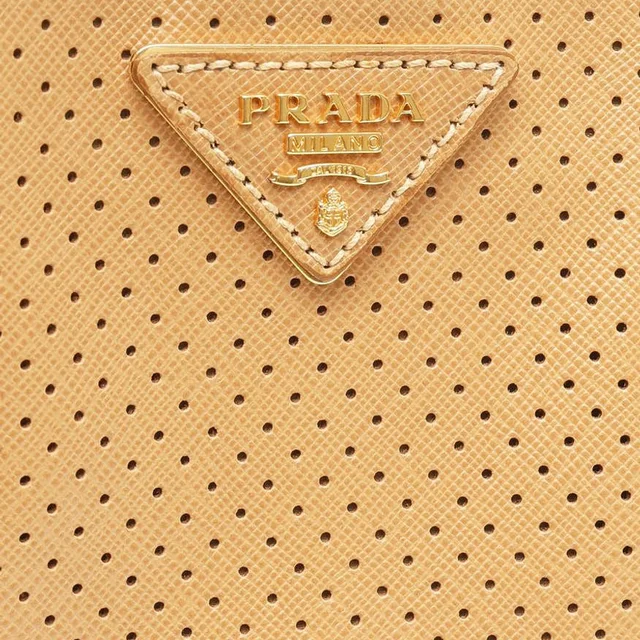 Prada Saffiano Galleria Bag in Saffiano leather from A Retro Tale, photo 7 of 13