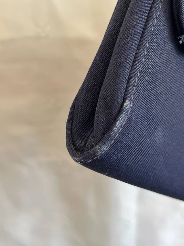 Gucci Vintage Purse in Blue from Oxfam Online Shop, photo 8 of 8