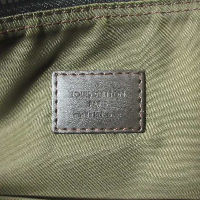 Louis Vuitton Damier Geant Messenger Bag in Black Canvas from LuxUness, photo 5 of 11