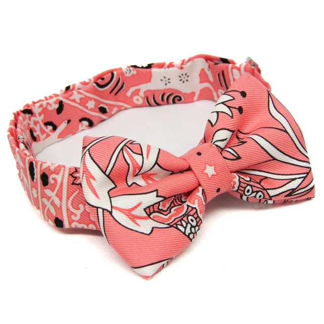 Hermès Mini Bowtie Fleurs Et Papillons De Tissus Boys Silk Bow Tie Flowers Pink in Pink Silk 100% from Elady
