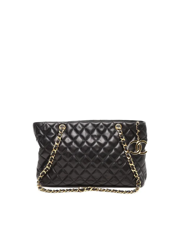 Chanel 2.55 Reissue 224 Mini Tweed Flap Bag in Tweed from A Retro Tale, photo 3 of 11
