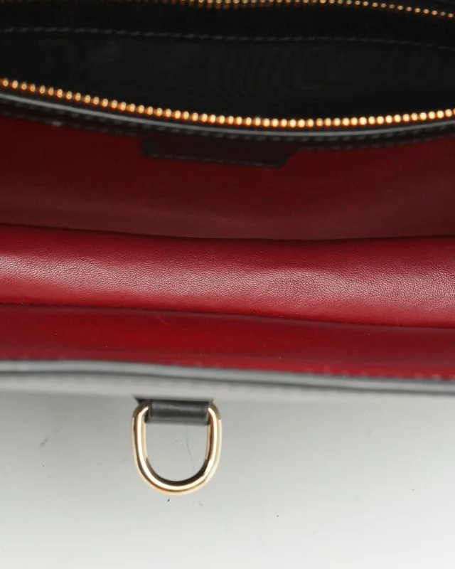 Gucci Large Jackie Bag in Leather from A Retro Tale, photo 11 of 12