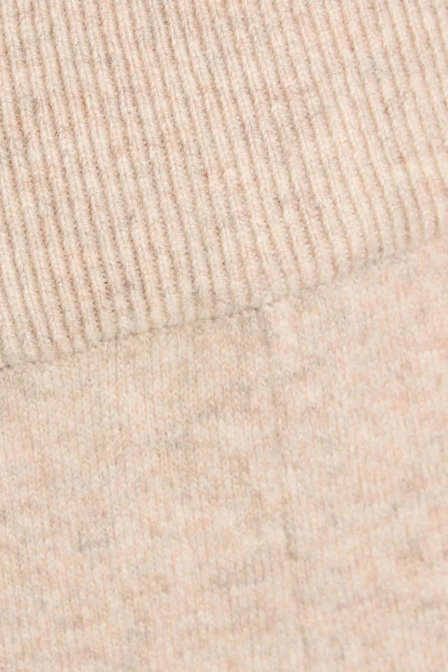 Veronica Beard Jenkins Wide-Leg Pants in Wool-Cashmere Blend, photo 4 of 4 from THE OUTNET