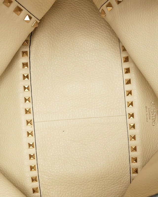 Valentino Garavani Rockstud Spike Tote Bag in Leather from A Retro Tale, photo 6 of 7
