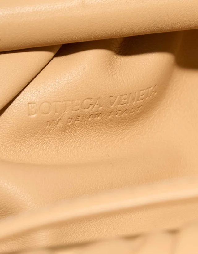 Bottega Veneta Pouch Mini Lamb Beige in Beige Lambskin from SACLÀB, photo 7 of 8
