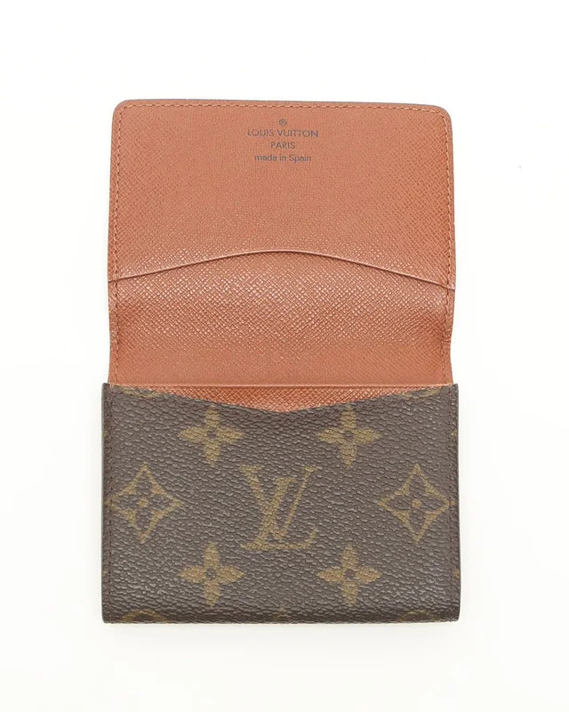 Louis Vuitton Monogram Flap Card Holder in Coated canvas from A Retro Tale, photo 3 of 5