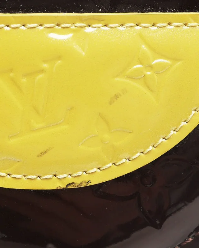 Louis Vuitton Vernis Chicken Coin Purse in Leather from A Retro Tale, photo 4 of 5