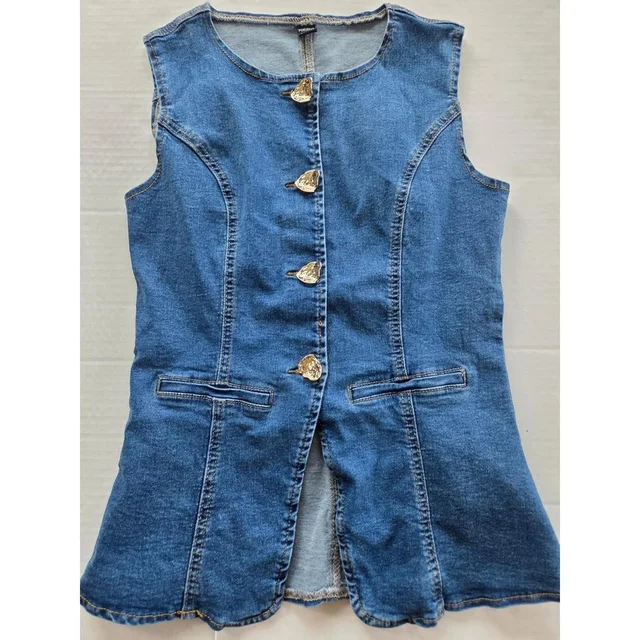 Pomellato Women's Vest - Blue - 4 from Depop